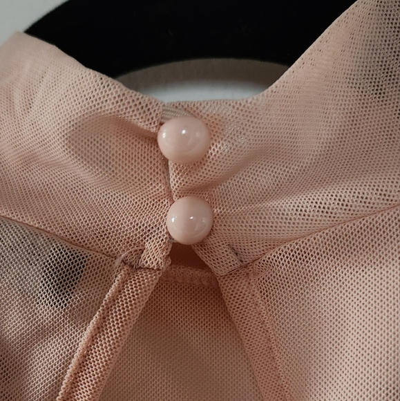 Light pink bodysuit with mesh front, size S - Picture 4 of 6